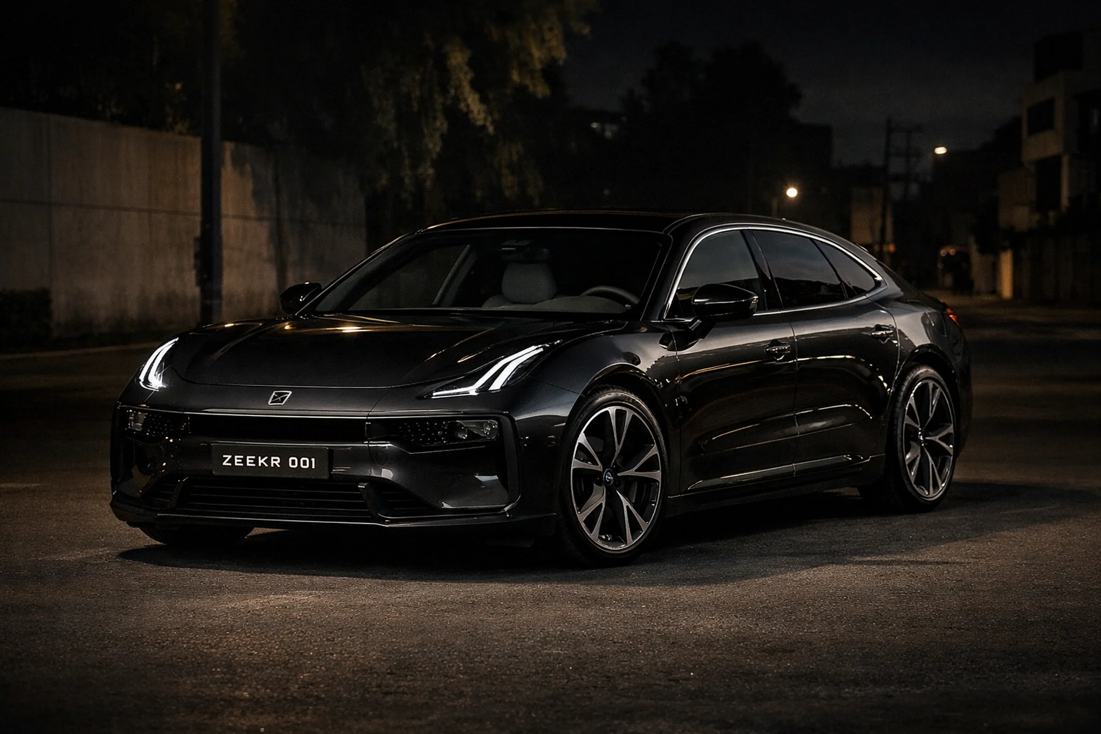 Zeekr 001 — sedán eléctrico ejecutivo